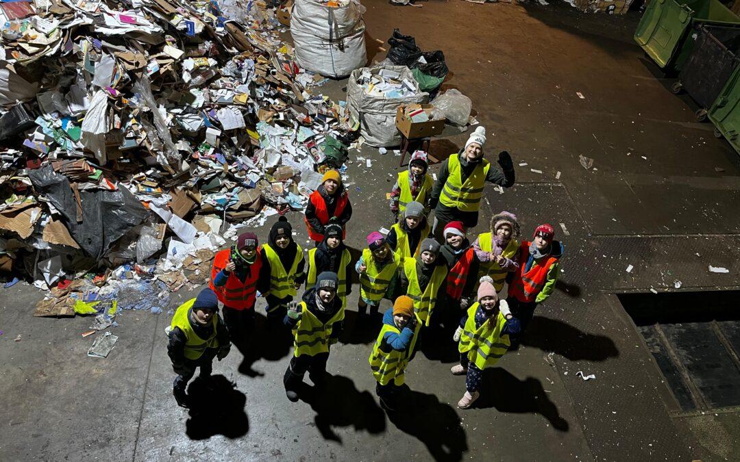 Milzkalnes sākumskola Tukuma pārkraušanas un šķirošanas stacijā